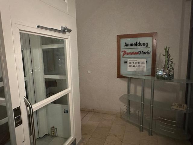 Pension Am Markt Lübben Esterno foto
